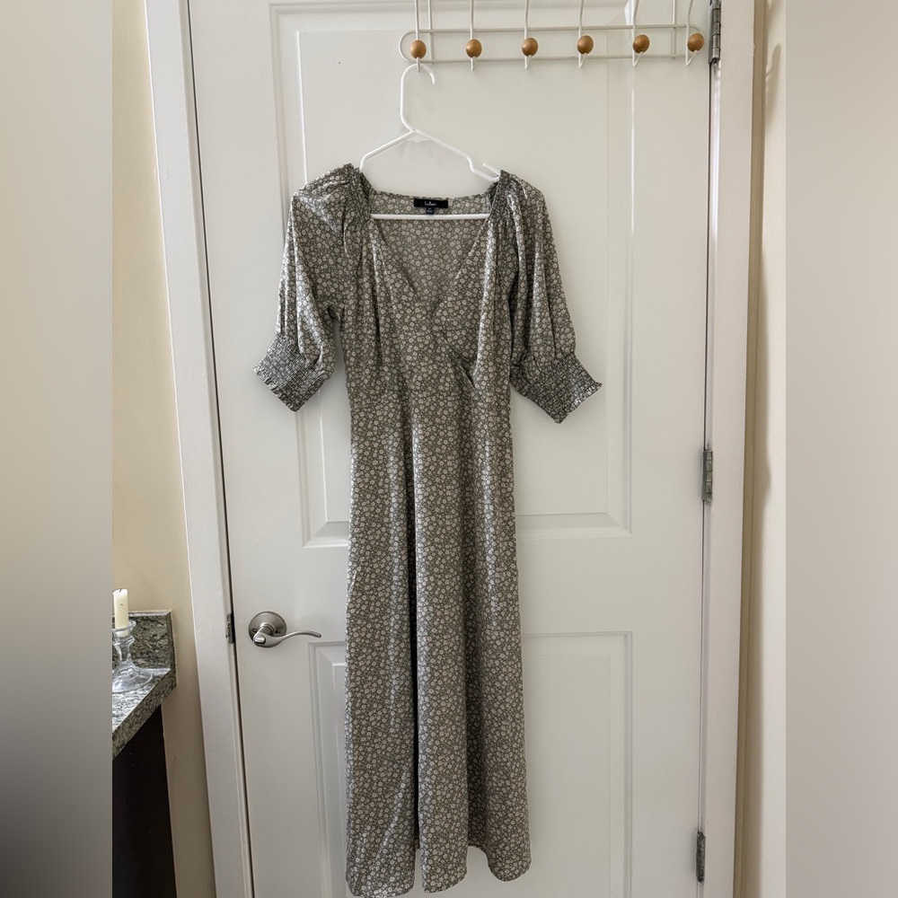 Lulu’s Floral   Maxi Dress